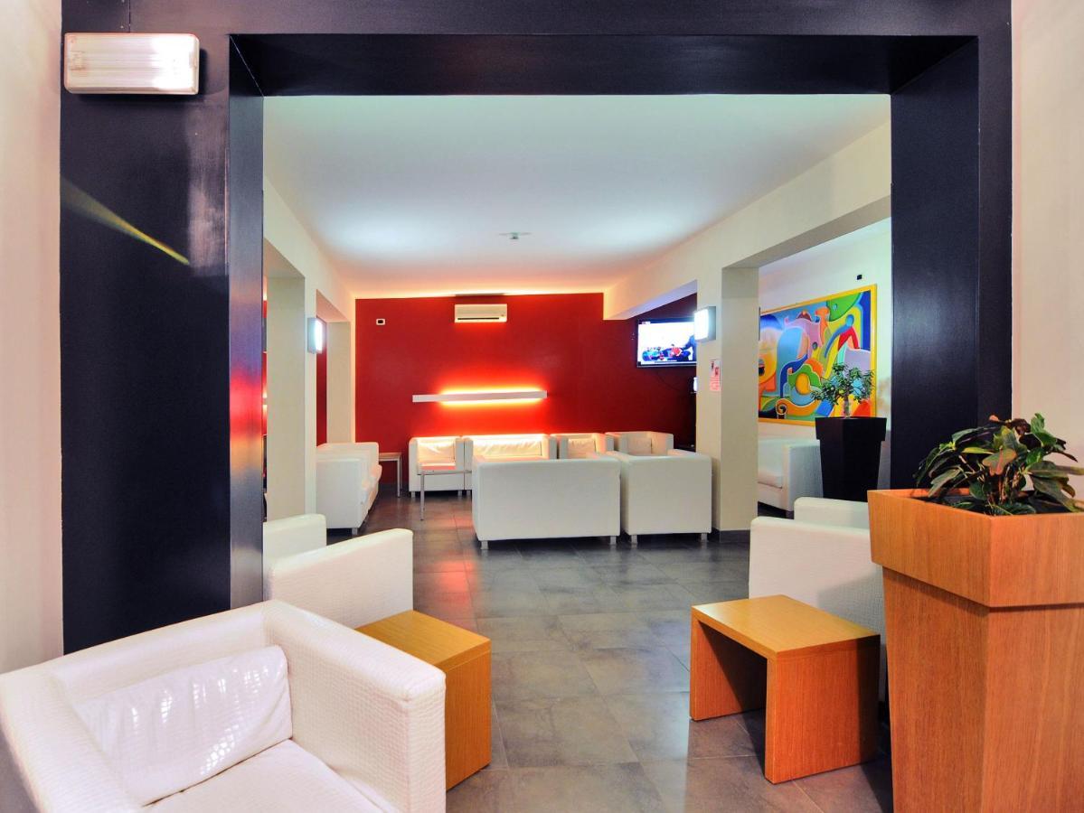 Hotel Nederland 3*